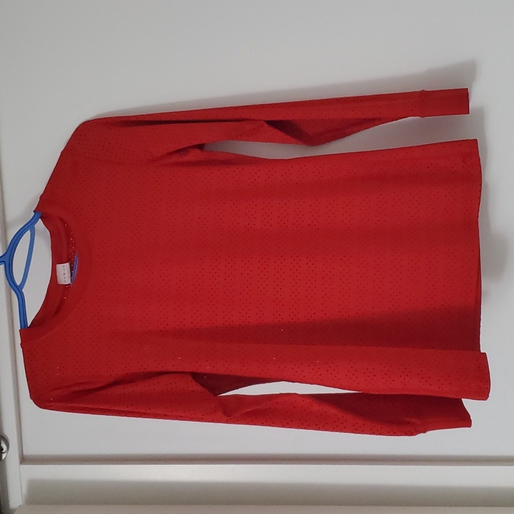 Work Out long sleeve.